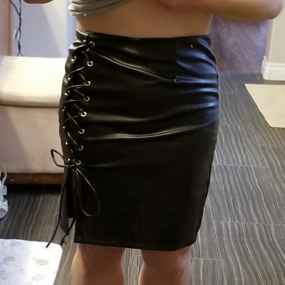 🔴4 for $20. DELETING TODAY - Picture 3 of 7